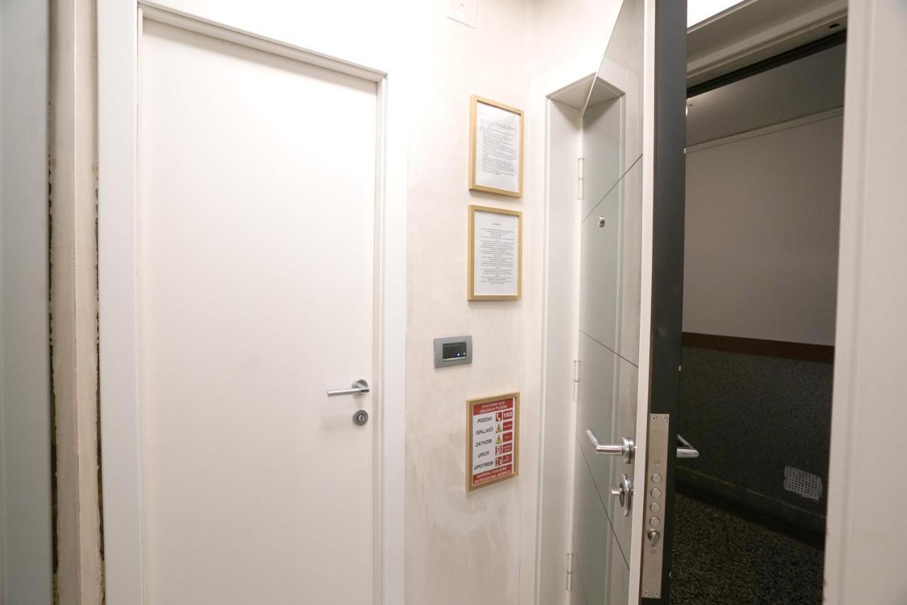 Apartman Stash Belgrade Exterior photo